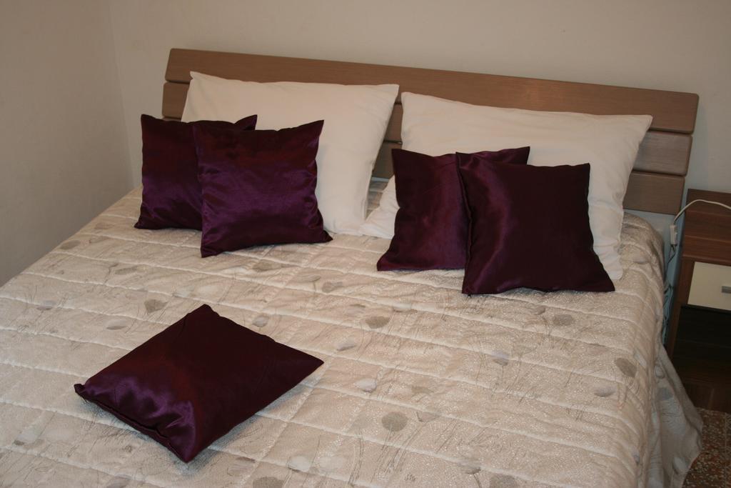 Apartments Rotim Заострог Стая снимка