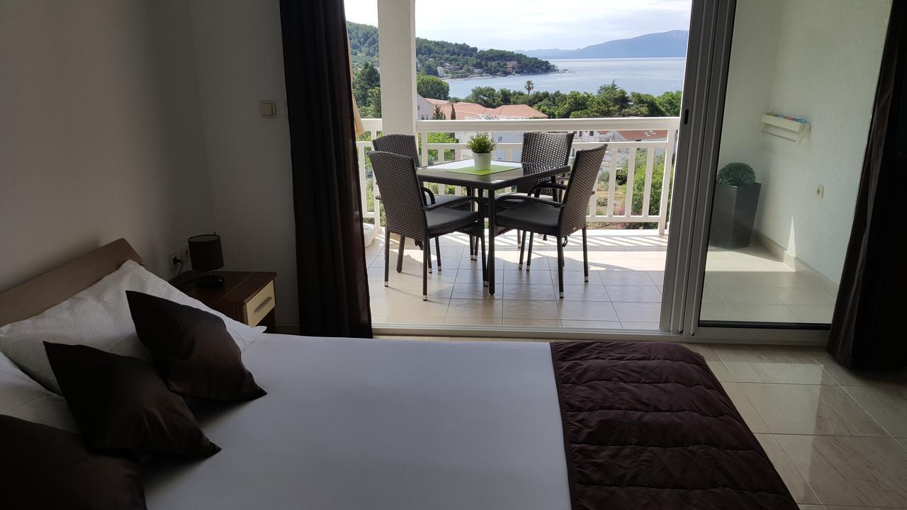 Apartments Rotim Заострог Екстериор снимка